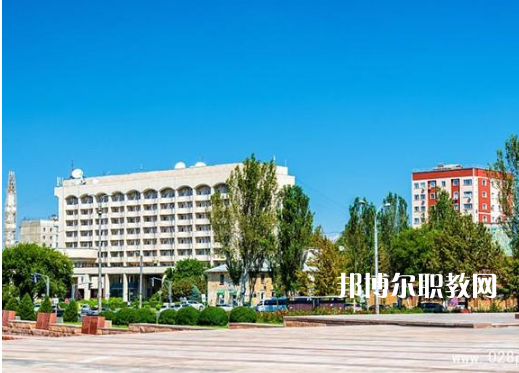 閬中旅游學(xué)校2022年報(bào)名條件、招生要求、招生對象