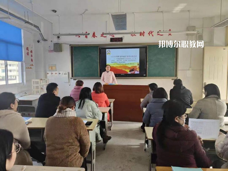 江蘇啟東中等專業(yè)學(xué)校2022年報(bào)名條件、招生要求、招生對(duì)象