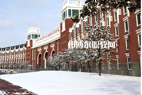 南通衛(wèi)生高等職業(yè)技術(shù)學(xué)校2022年學(xué)費(fèi)、收費(fèi)多少