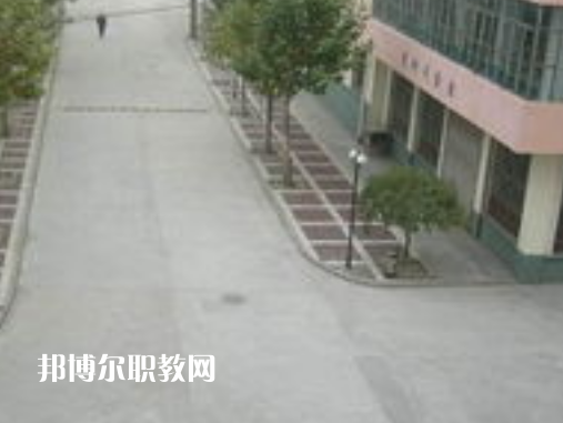 蘭州鐵路機械學(xué)校2022年報名條件、招生要求、招生對象