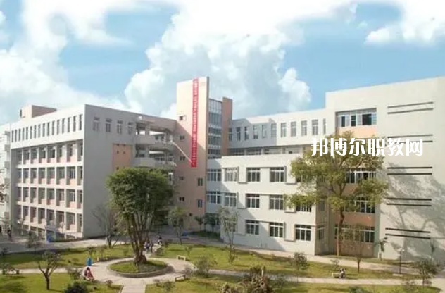 德陽中德工業(yè)技術(shù)學(xué)校2022年報名條件、招生要求、招生對象