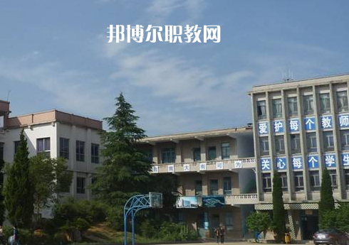 畢節(jié)七星關(guān)中等職業(yè)學(xué)校2022年報(bào)名條件、招生要求、招生對(duì)象