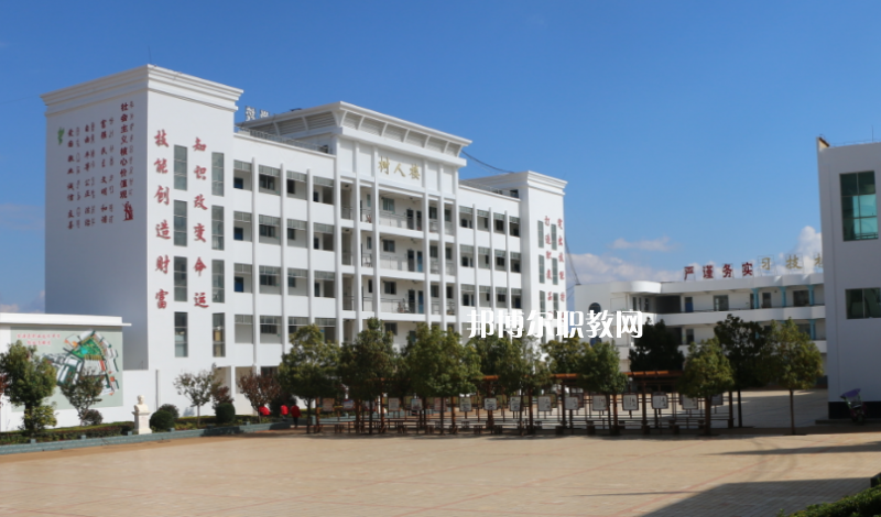 鹽源縣職業(yè)中學(xué)怎么樣、好不好