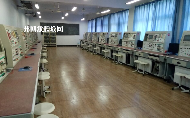 三河市職業(yè)技術(shù)教育中心2022年學(xué)費(fèi)、收費(fèi)多少