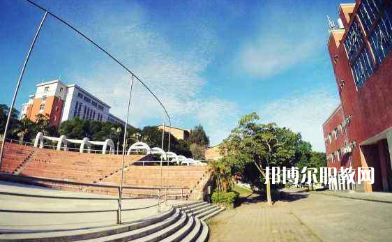 汕頭經貿職業(yè)技術學校地址在哪里