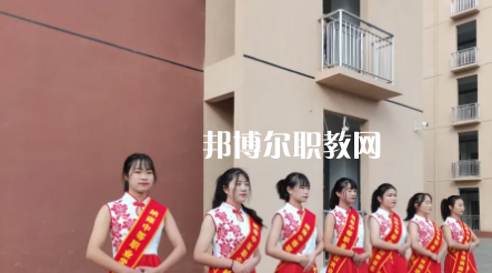 納雍中等職業(yè)學(xué)校2022年報(bào)名條件、招生要求、招生對象