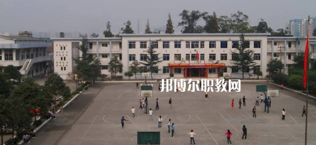 成都市育華職業(yè)學(xué)校怎么樣、好不好