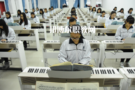 保定幼兒師范高等?？茖W(xué)校2022年報(bào)名條件、招生要求、招生對(duì)象