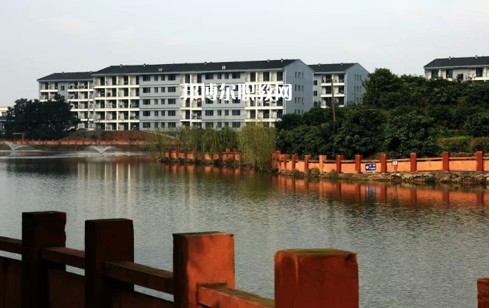 合江少岷職業(yè)技術(shù)學(xué)校怎么樣、好不好