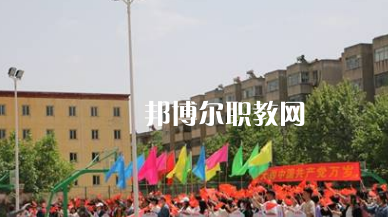 瑞麗國(guó)際珠寶翡翠學(xué)校2022年報(bào)名條件、招生要求、招生對(duì)象