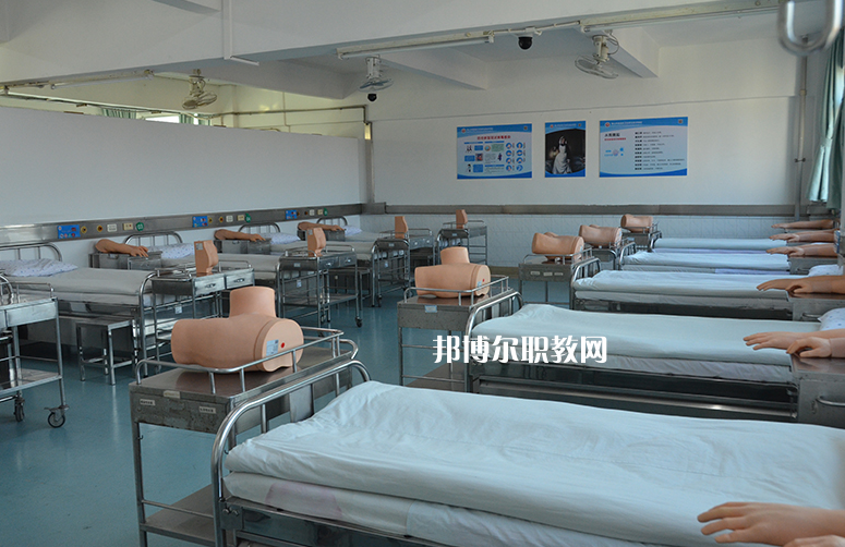 佛山市南海區(qū)衛(wèi)生職業(yè)技術(shù)學(xué)校2022年報名條件、招生要求、招生對象