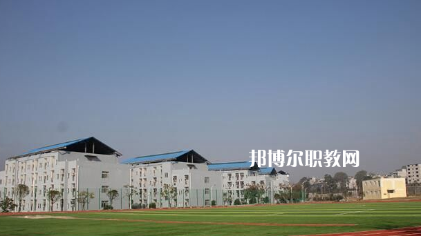 貴州興仁民族職業(yè)技術(shù)學(xué)校2022年學(xué)費(fèi)、收費(fèi)多少