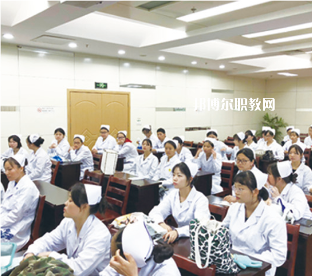 無錫協(xié)新技工學(xué)校2022年報名條件、招生要求、招生對象