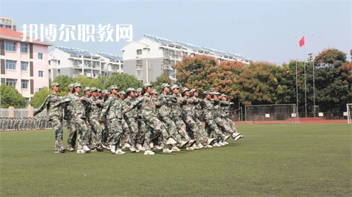 江蘇潤州中等專業(yè)學校2022年報名條件、招生要求、招生對象