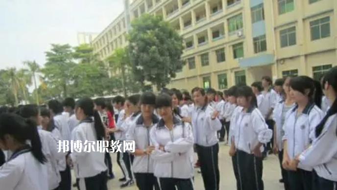 高州第一技工學(xué)校2022年報(bào)名條件、招生要求、招生對(duì)象