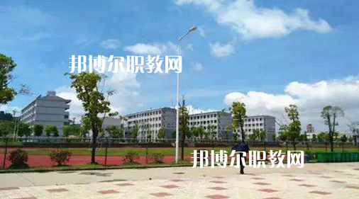 池州江南工業(yè)學校怎么樣、好不好