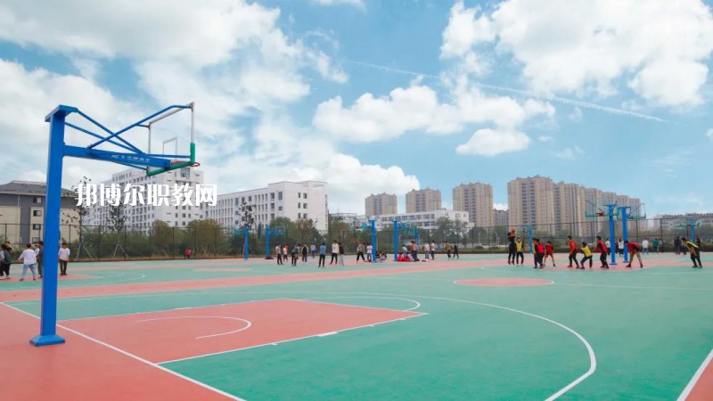 揚州高等職業(yè)技術(shù)學(xué)校2022年報名條件、招生要求、招生對象