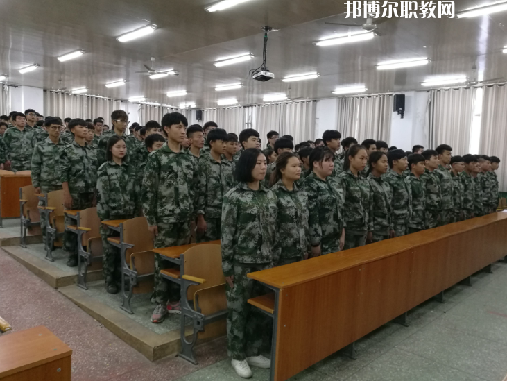 河北軌道交通中等專業(yè)學(xué)校2022年報(bào)名條件、招生要求、招生對(duì)象