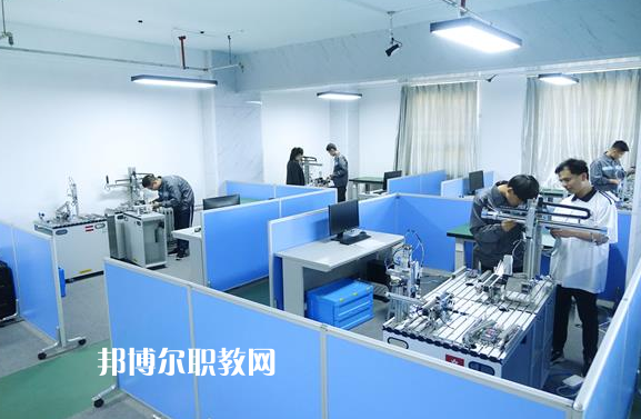 邯鄲第一財(cái)經(jīng)學(xué)校2022年報(bào)名條件、招生要求、招生對(duì)象