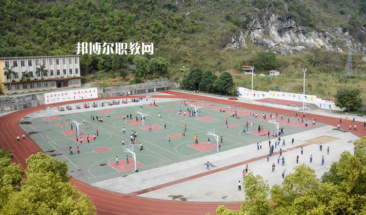 河池衛(wèi)生學校2022年報名條件、招生要求、招生對象