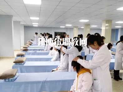 貴州中醫(yī)藥職業(yè)學(xué)校2022年報名條件、招生要求、招生對象