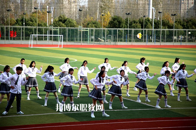 安徽汽車工業(yè)技師學(xué)院2022年報(bào)名條件、招生要求、招生對(duì)象