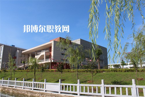 安徽六安技師學(xué)院2022年報(bào)名條件、招生要求、招生對(duì)象