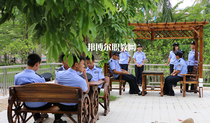 化州鑒江司法職業(yè)學(xué)校2022年學(xué)費(fèi)、收費(fèi)多少