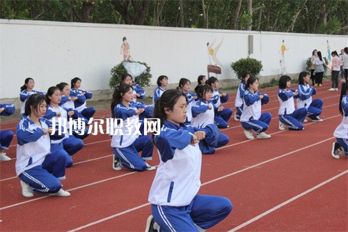 江蘇灌云中等專業(yè)學校2022年報名條件、招生要求、招生對象