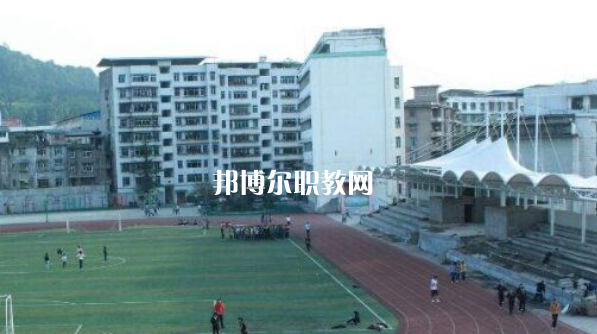牟定縣職業(yè)高級中學(xué)2022年報(bào)名條件、招生要求、招生對象