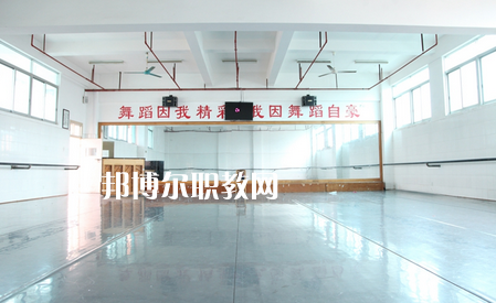 廣西藝術(shù)學(xué)校2022年報(bào)名條件、招生要求、招生對象