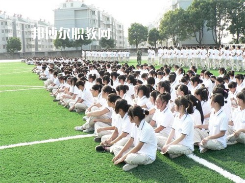 安慶工業(yè)學(xué)校2022年報名條件、招生要求、招生對象