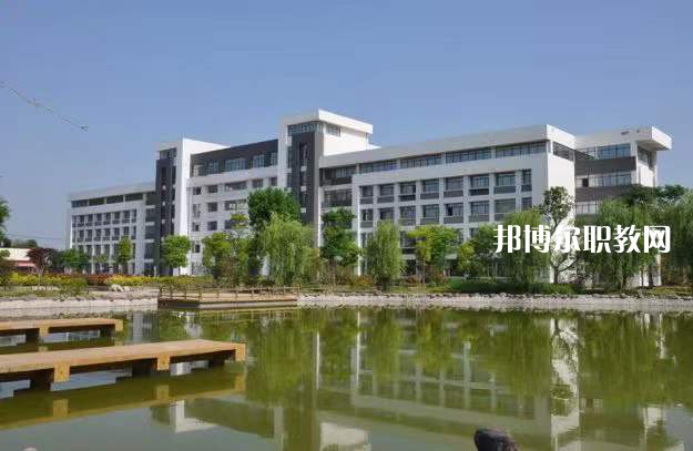 滁州市機(jī)械工業(yè)學(xué)校2022年報(bào)名條件、招生要求、招生對(duì)象