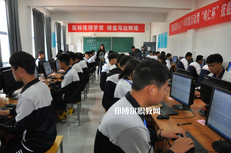 魏縣綜合職業(yè)技術(shù)教育中心2022年報名條件、招生要求、招生對象
