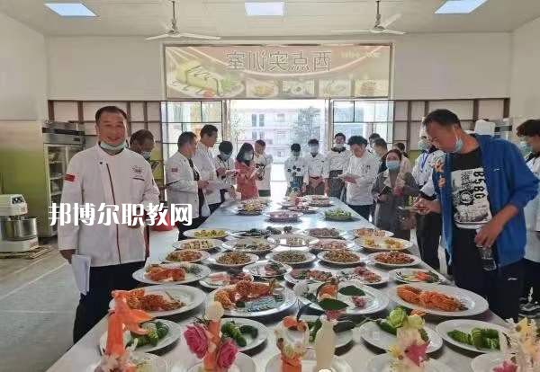 淮北市烈山區(qū)中等專業(yè)學(xué)校2022年報名條件、招生要求、招生對象