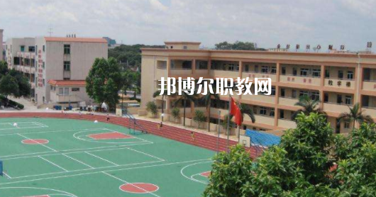 楚雄民族中等專(zhuān)業(yè)學(xué)校2022年報(bào)名條件、招生要求、招生對(duì)象