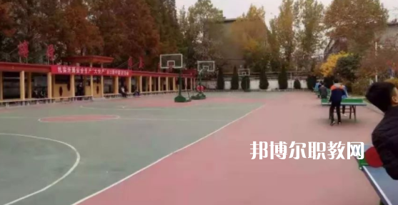 山東省濟(jì)寧衛(wèi)生學(xué)校2022年學(xué)費(fèi)、收費(fèi)多少