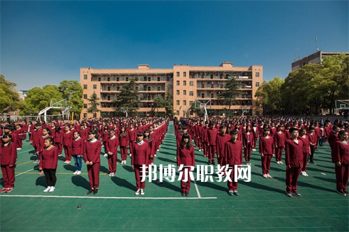湖南省經(jīng)濟(jì)貿(mào)易職業(yè)中專(zhuān)學(xué)校2022年報(bào)名條件、招生要求、招生對(duì)象