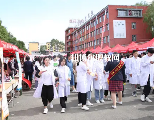 黑龍江醫(yī)藥衛(wèi)生職業(yè)學校2022年招生辦聯系電話