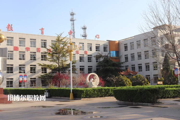 平山縣職業(yè)教育中心2022年網站網址