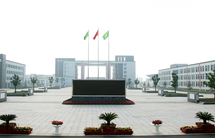 江蘇高淳中等專業(yè)學校2022年網站網址