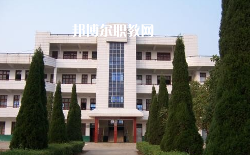 鐘祥職業(yè)高中2022年招生辦聯系電話