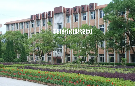 鐘祥職業(yè)高中2022年有哪些專(zhuān)業(yè)