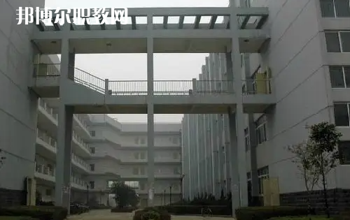 武漢建筑工程學(xué)校2022年報(bào)名條件、招生要求、招生對(duì)象