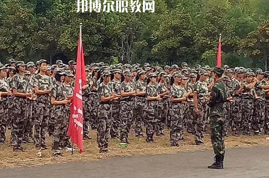 武漢南華光電職業(yè)技術學校2022年報名條件、招生要求、招生對象