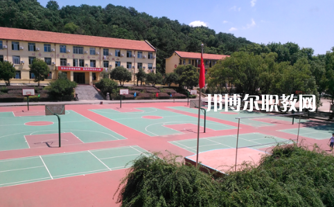武漢東湖光電學(xué)校2022年報(bào)名條件、招生要求、招生對(duì)象