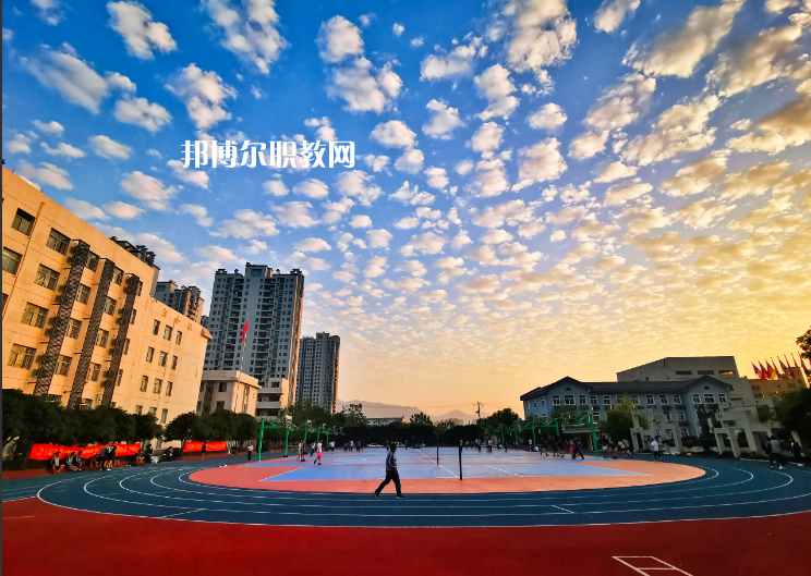 溫州華僑職業(yè)中等專(zhuān)業(yè)學(xué)校2022年網(wǎng)址網(wǎng)站