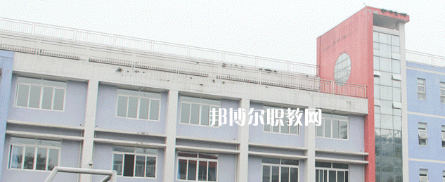重慶機(jī)電工程高級(jí)技工學(xué)校2023年報(bào)名條件、招生要求、招生對(duì)象