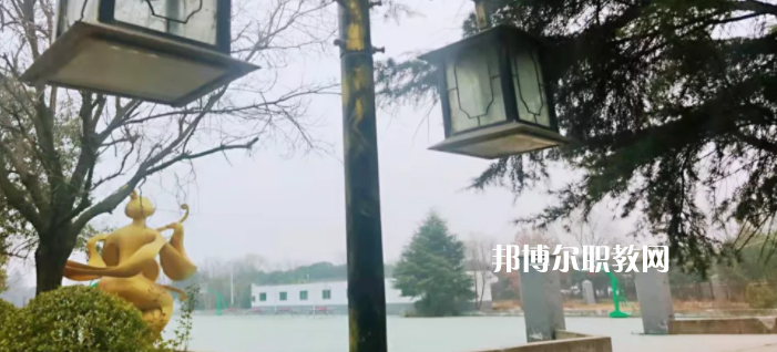 西安商貿(mào)科技技術(shù)學(xué)校2023年怎么樣、好不好