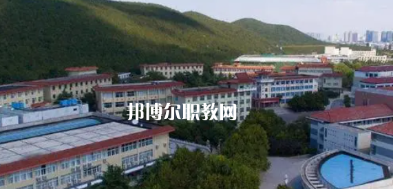 徐州高職?？圃盒Ｅ琶?強